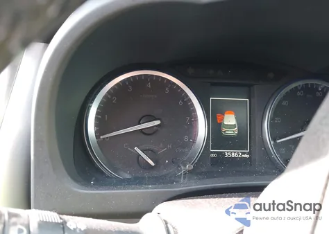 2018 Toyota Highlander Xle z USA, uszkodzony, nr VIN 5TDJZRFH1JS894990